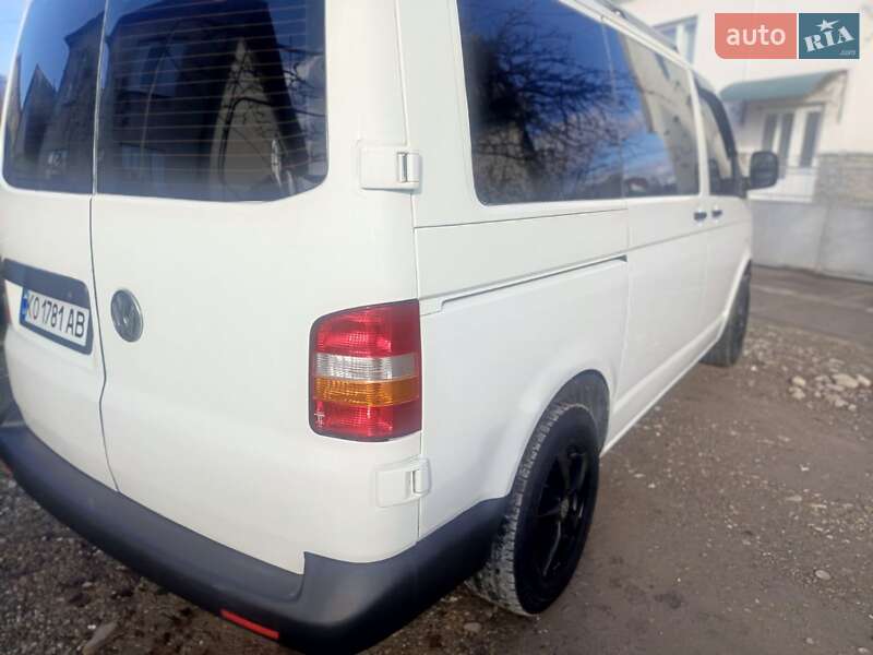 Минивэн Volkswagen Transporter 2008 в Хусте фото 3 Минивэн Volkswagen Transporter 2008 в Хусте