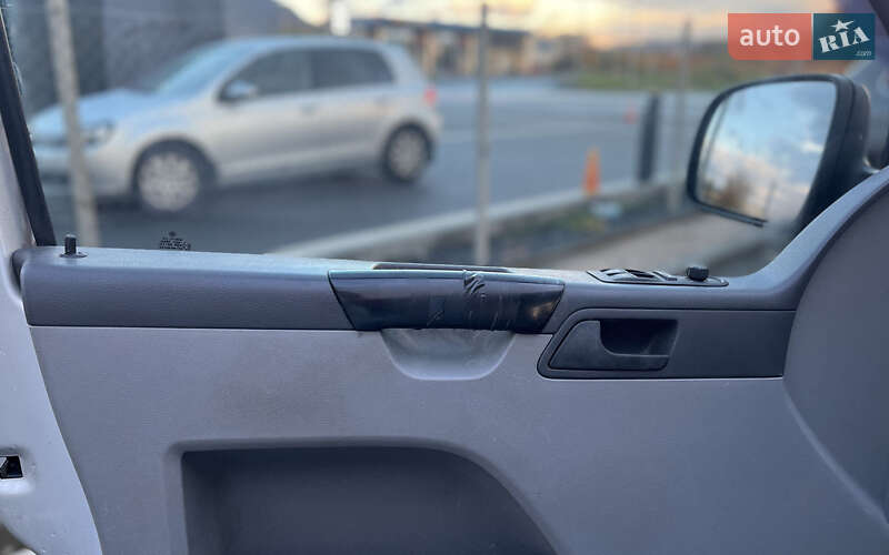 Мінівен Volkswagen Transporter 2007 в Мукачевому фото 15 Мінівен Volkswagen Transporter 2007 в Мукачевому