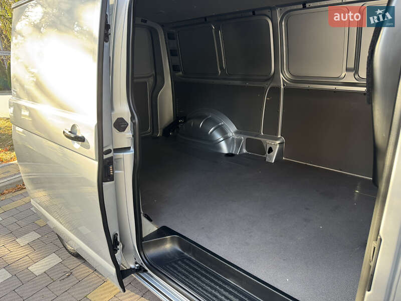 Грузовой фургон Volkswagen Transporter 2021 в Трускавце фото 85 Грузовой фургон Volkswagen Transporter 2021 в Трускавце