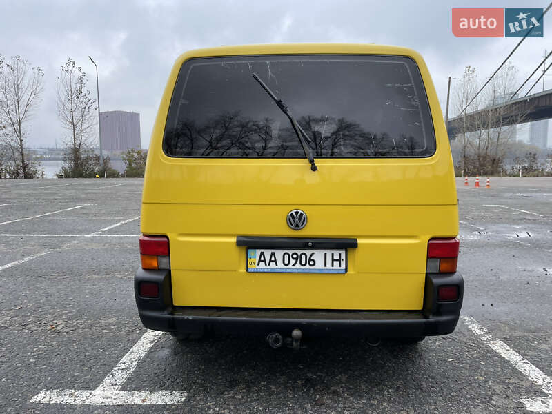 Минивэн Volkswagen Transporter 1999 в Киеве