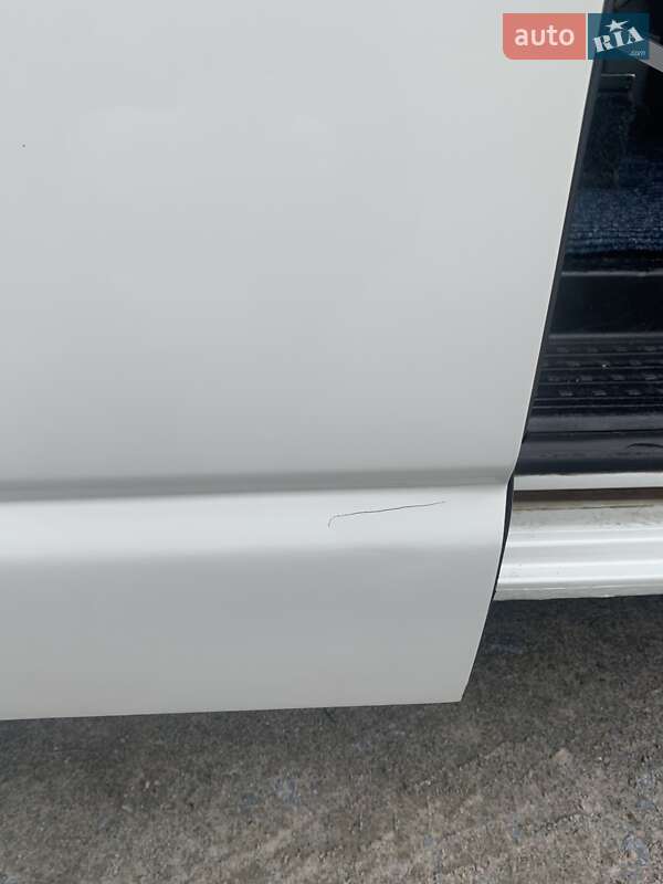 Мінівен Volkswagen Transporter 2004 в Житомирі фото 3 Мінівен Volkswagen Transporter 2004 в Житомирі