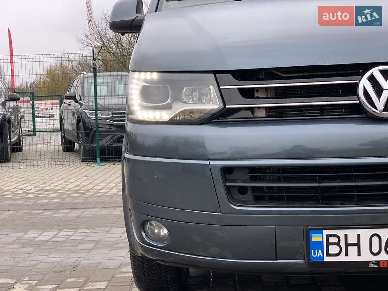 Минивэн Volkswagen Transporter 2009 в Бердичеве