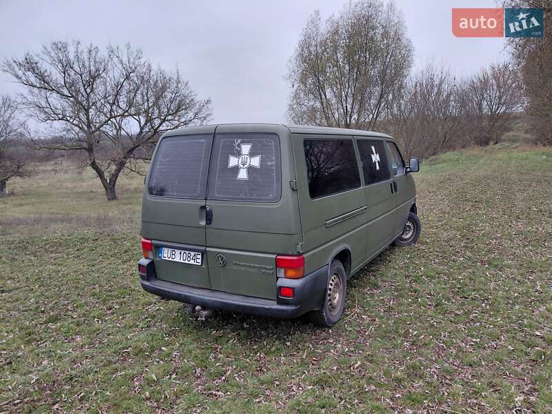 Минивэн Volkswagen Transporter 1996 в Богодухове