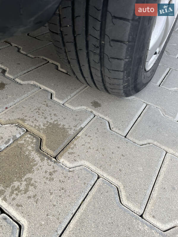 Минивэн Volkswagen Transporter 2000 в Тернополе