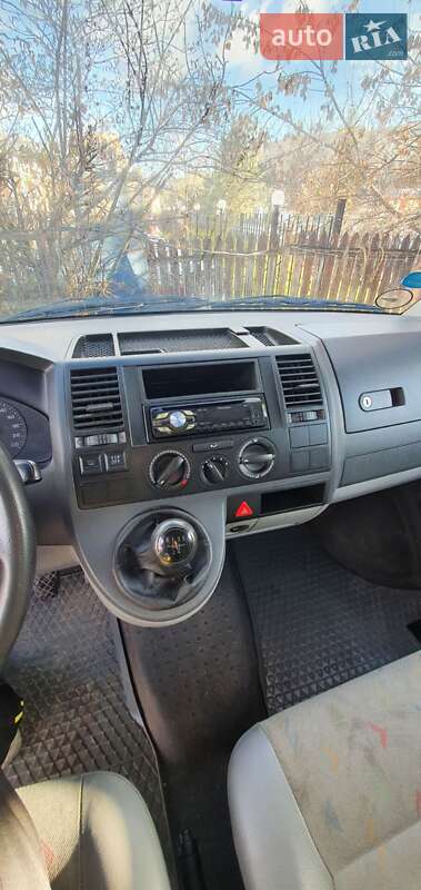 Вантажний фургон Volkswagen Transporter 2008 в Києві фото 10 Вантажний фургон Volkswagen Transporter 2008 в Києві