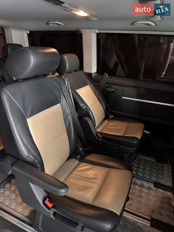 Минивэн Volkswagen Transporter 2016 в Киеве