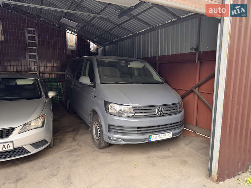 Минивэн Volkswagen Transporter 2016 в Киеве