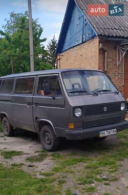 Мінівен Volkswagen Transporter 1985 в Рівному