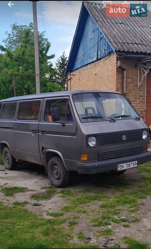 Мінівен Volkswagen Transporter 1985 в Рівному