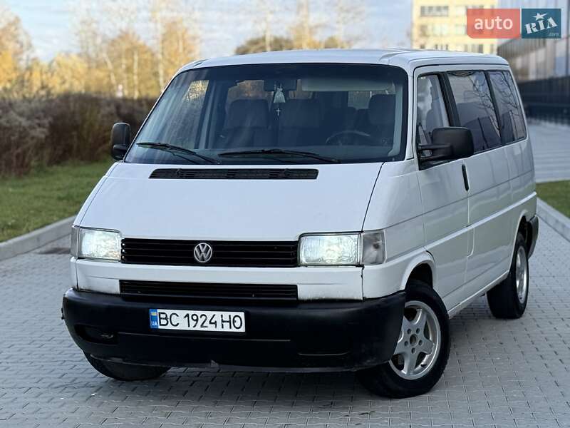 Минивэн Volkswagen Transporter 2000 в Львове