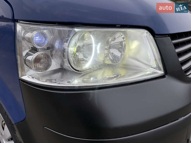 Минивэн Volkswagen Transporter 2004 в Луцке