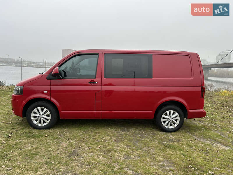 Вантажопасажирський фургон Volkswagen Transporter 2005 в Києві фото 4 Вантажопасажирський фургон Volkswagen Transporter 2005 в Києві