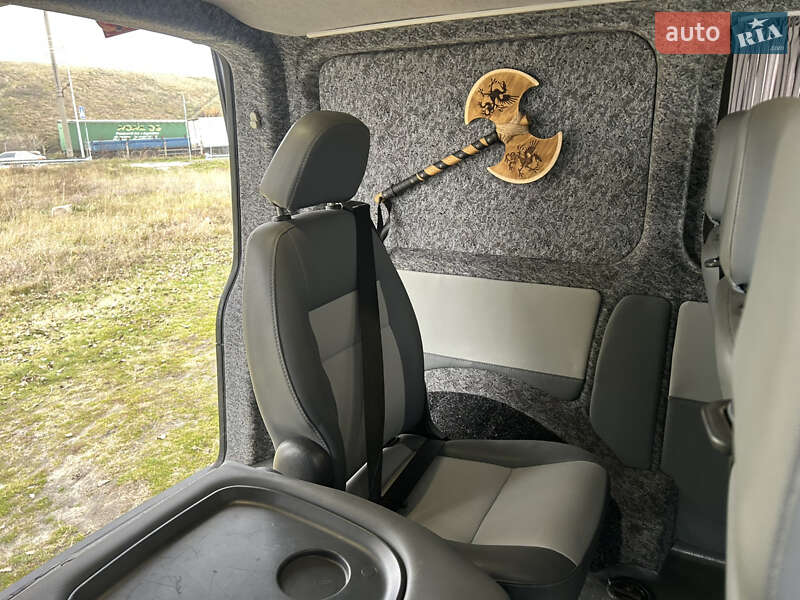 Вантажопасажирський фургон Volkswagen Transporter 2005 в Києві фото 35 Вантажопасажирський фургон Volkswagen Transporter 2005 в Києві