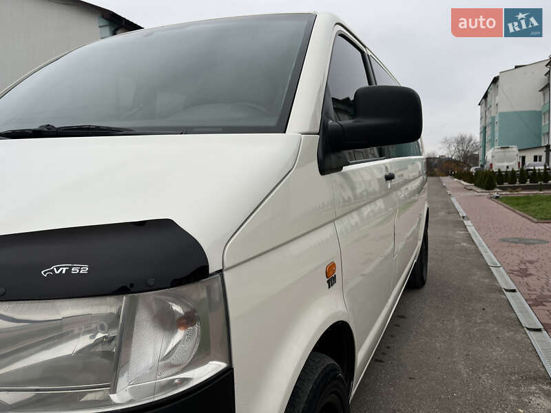 Вантажний фургон Volkswagen Transporter 2007 в Кам'янець-Подільському фото 20 Вантажний фургон Volkswagen Transporter 2007 в Кам'янець-Подільському
