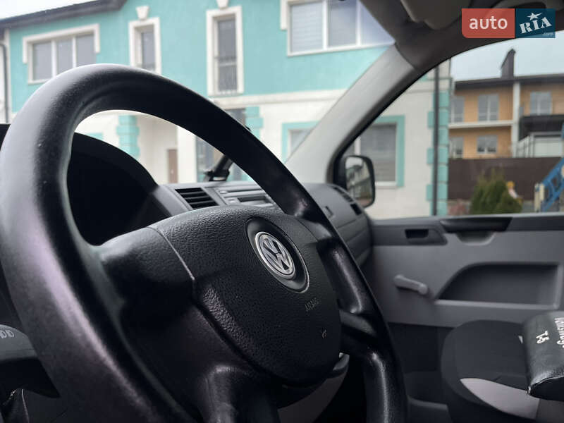 Вантажний фургон Volkswagen Transporter 2007 в Кам'янець-Подільському фото 41 Вантажний фургон Volkswagen Transporter 2007 в Кам'янець-Подільському