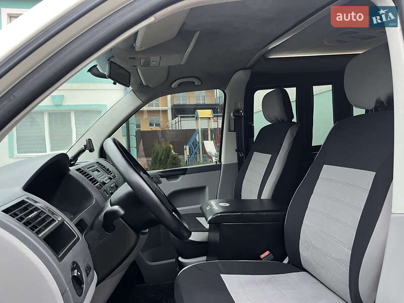 Вантажний фургон Volkswagen Transporter 2007 в Кам'янець-Подільському фото 42 Вантажний фургон Volkswagen Transporter 2007 в Кам'янець-Подільському