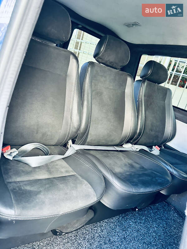 Мінівен Volkswagen Transporter 2010 в Тячеві фото 28 Мінівен Volkswagen Transporter 2010 в Тячеві
