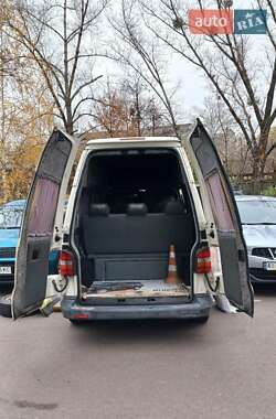 Минивэн Volkswagen Transporter 2009 в Киеве