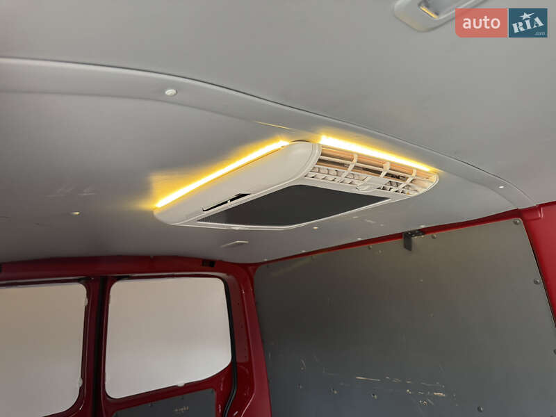 Вантажний фургон Volkswagen Transporter 2020 в Полтаві