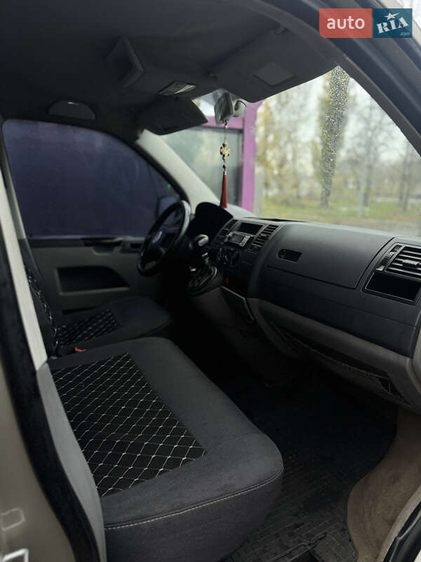 Минивэн Volkswagen Transporter 2005 в Киеве