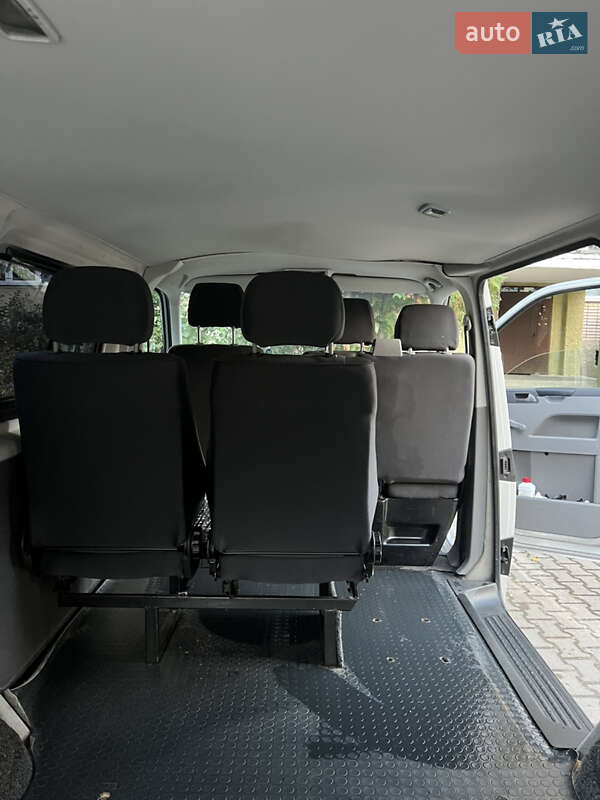 Минивэн Volkswagen Transporter 2005 в Киеве