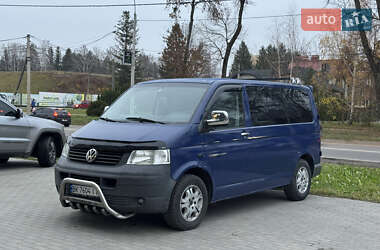 Мінівен Volkswagen Transporter 2005 в Рівному