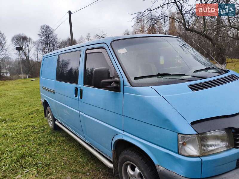 Мінівен Volkswagen Transporter 1995 в Старій Вижівці