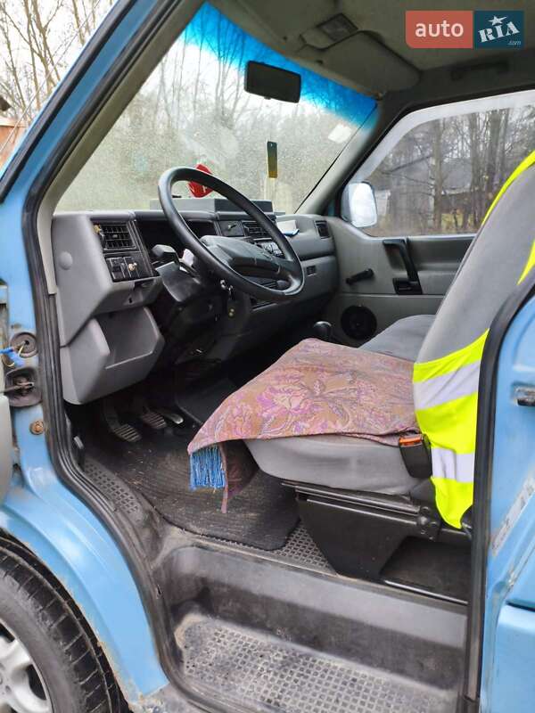 Мінівен Volkswagen Transporter 1995 в Старій Вижівці