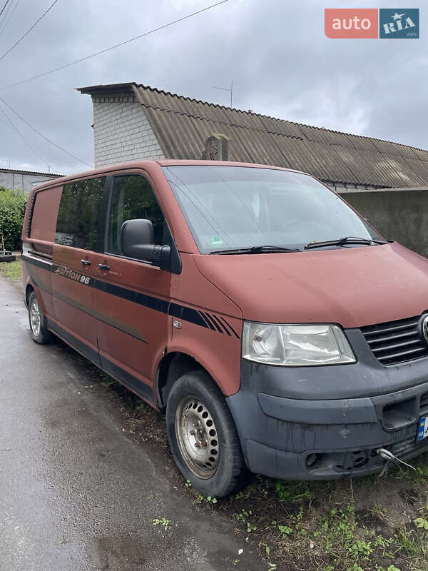Мікроавтобус вантажний (до 3,5т) Volkswagen Transporter 2008 в Борисполі фото 2 Мікроавтобус вантажний (до 3,5т) Volkswagen Transporter 2008 в Борисполі