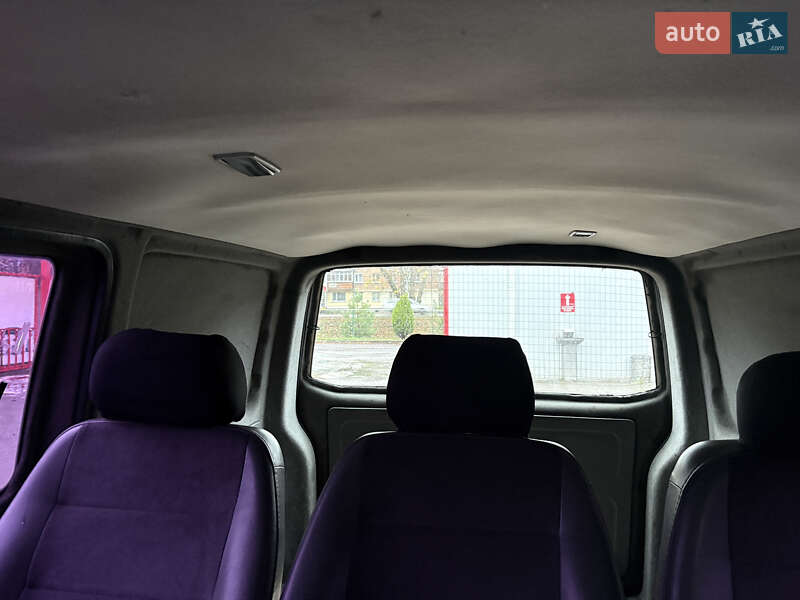 Вантажопасажирський фургон Volkswagen Transporter 2003 в Бурині фото 13 Вантажопасажирський фургон Volkswagen Transporter 2003 в Бурині