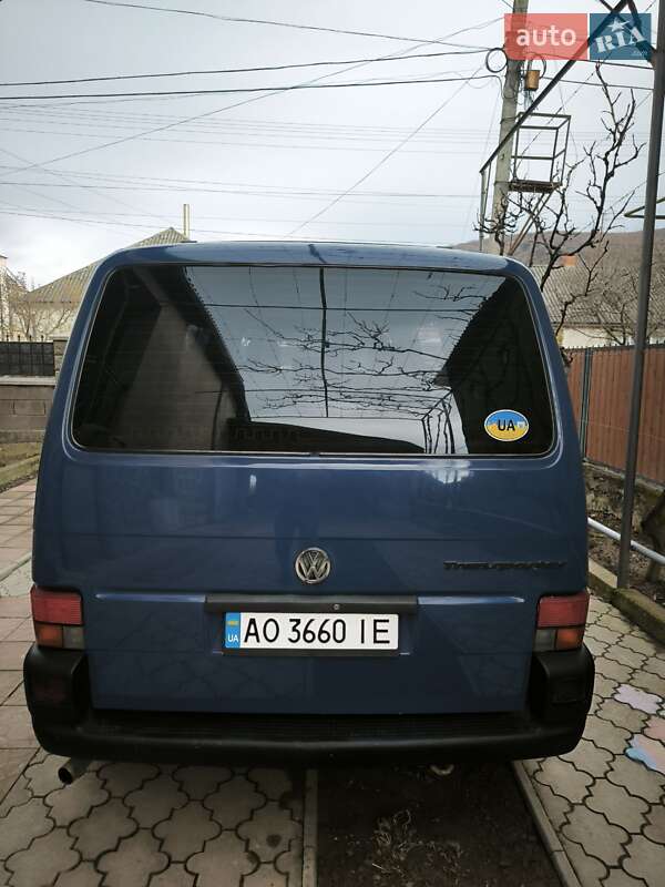 Мінівен Volkswagen Transporter 1999 в Виноградові