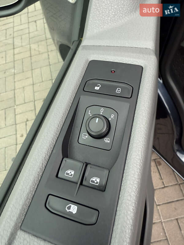 Вантажний фургон Volkswagen Transporter 2021 в Києві фото 80 Вантажний фургон Volkswagen Transporter 2021 в Києві