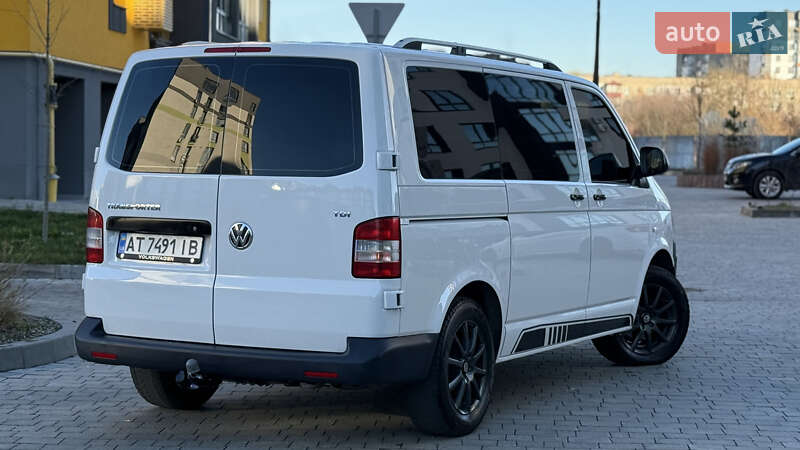 Минивэн Volkswagen Transporter 2009 в Ивано-Франковске