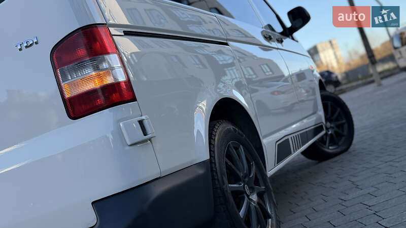 Минивэн Volkswagen Transporter 2009 в Ивано-Франковске