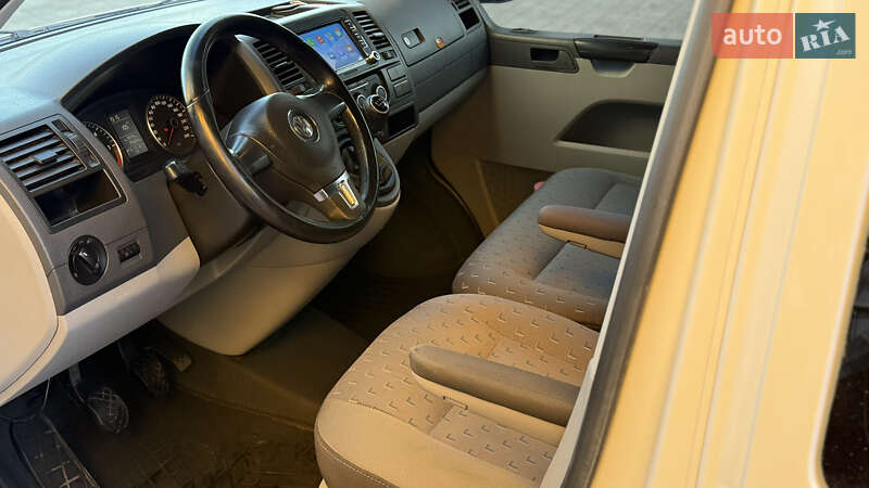 Минивэн Volkswagen Transporter 2009 в Ивано-Франковске