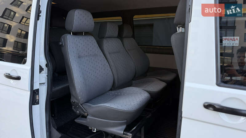 Минивэн Volkswagen Transporter 2009 в Ивано-Франковске
