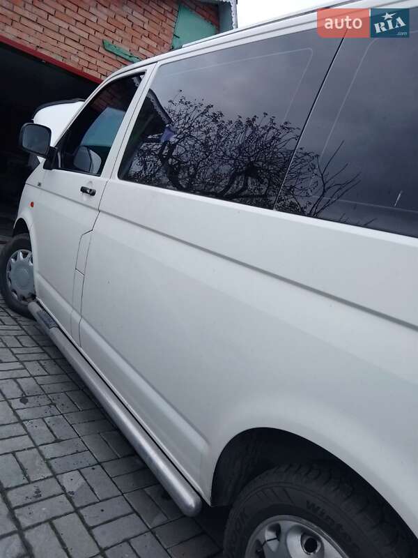 Минивэн Volkswagen Transporter 2004 в Хмельницком