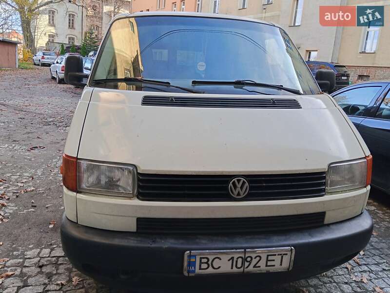 Мінівен Volkswagen Transporter 1998 в Львові