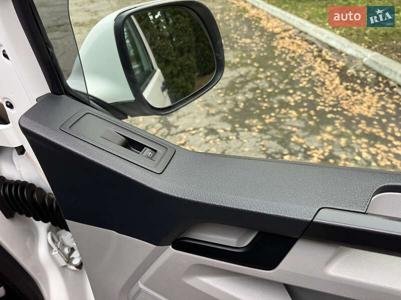 Грузовой фургон Volkswagen Transporter 2016 в Ровно фото 39 Грузовой фургон Volkswagen Transporter 2016 в Ровно