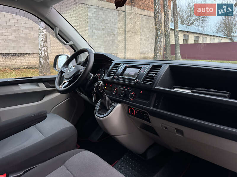 Грузовой фургон Volkswagen Transporter 2016 в Ровно фото 44 Грузовой фургон Volkswagen Transporter 2016 в Ровно