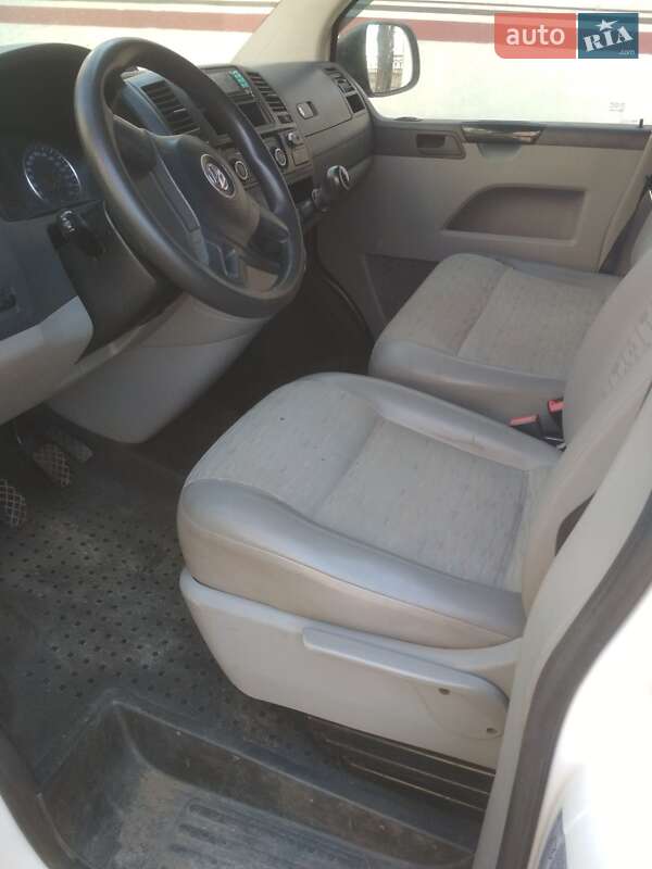 Грузовой фургон Volkswagen Transporter 2011 в Киеве фото 69 Грузовой фургон Volkswagen Transporter 2011 в Киеве