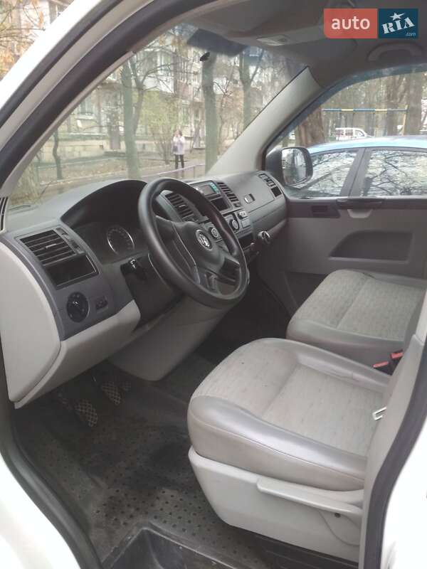 Грузовой фургон Volkswagen Transporter 2011 в Киеве фото 67 Грузовой фургон Volkswagen Transporter 2011 в Киеве