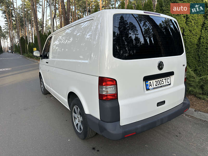 Вантажний фургон Volkswagen Transporter 2011 в Києві фото 5 Вантажний фургон Volkswagen Transporter 2011 в Києві