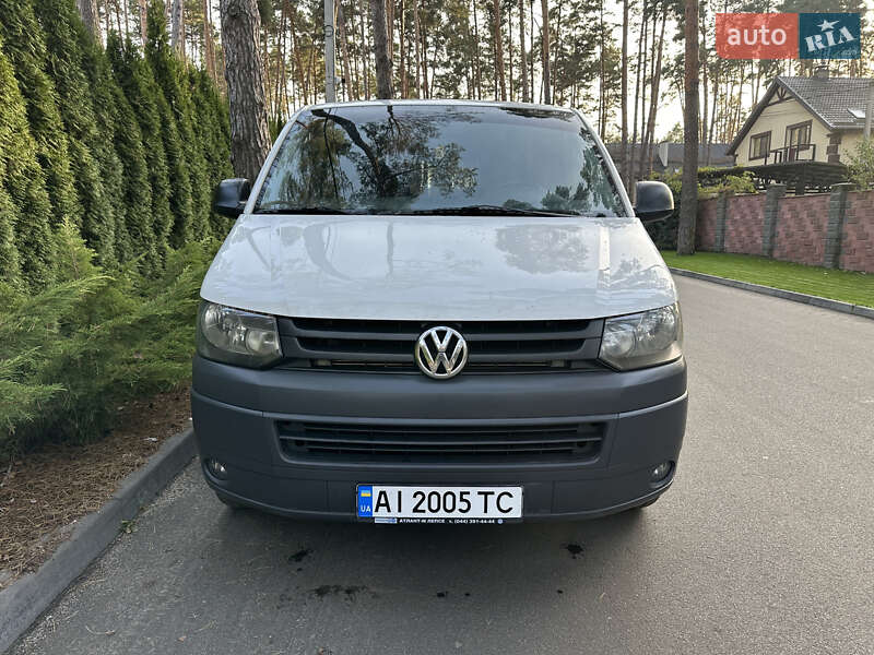 Вантажний фургон Volkswagen Transporter 2011 в Києві фото 12 Вантажний фургон Volkswagen Transporter 2011 в Києві