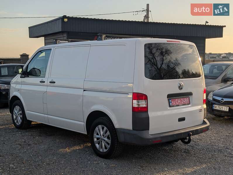Вантажний фургон Volkswagen Transporter 2010 в Рівному фото 18 Вантажний фургон Volkswagen Transporter 2010 в Рівному