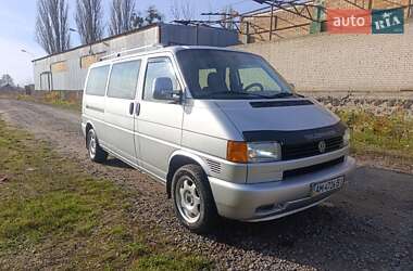 Мінівен Volkswagen Transporter 2003 в Зорі