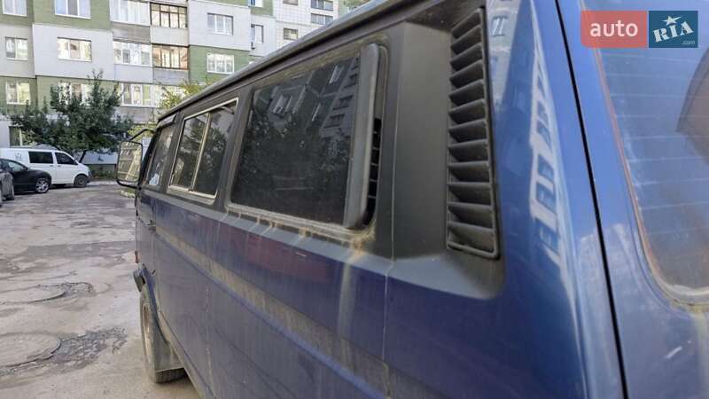 Минивэн Volkswagen Transporter 1990 в Сумах