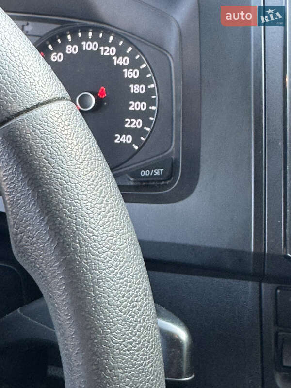 Грузопассажирский фургон Volkswagen Transporter 2018 в Гайсине