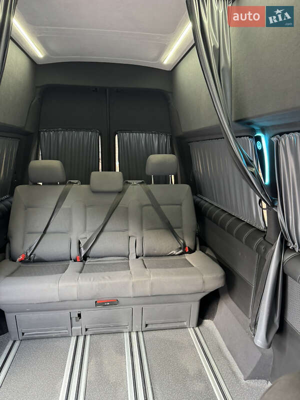 Грузопассажирский фургон Volkswagen Transporter 2018 в Гайсине