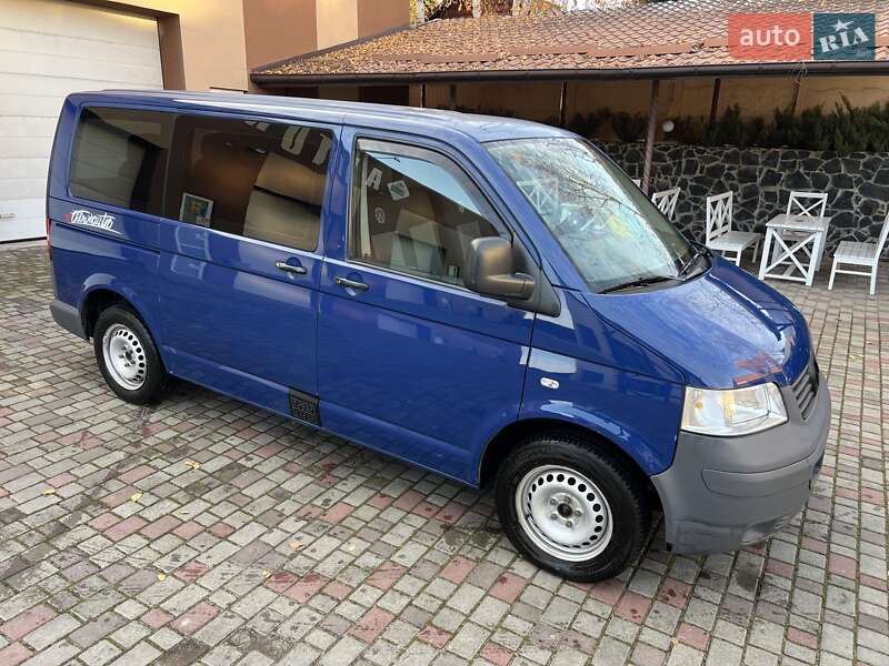 Мінівен Volkswagen Transporter 2008 в Рівному